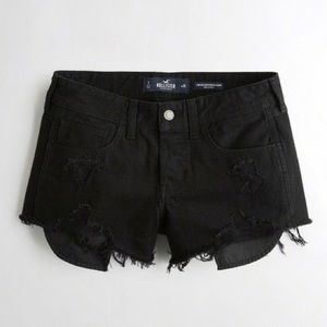 Hollister low rise boyfriend denim shorts